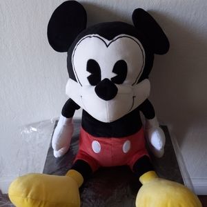 Disney Mickey Mouse 23 inch Plush Nwt